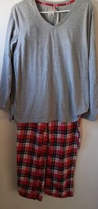Arctic Trail pjs - size medium